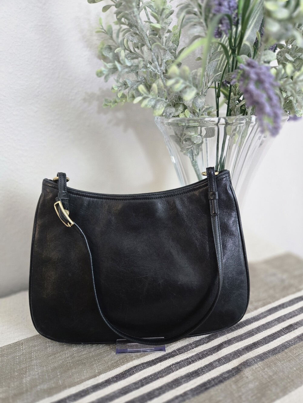 Vintage Coach Leather Handbag 2001 Style 8165